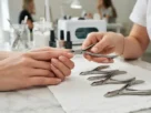 Melhores Alicates de Cutícula: Como Escolher a Ferramenta Ideal para Unhas Bem-Cuidadas